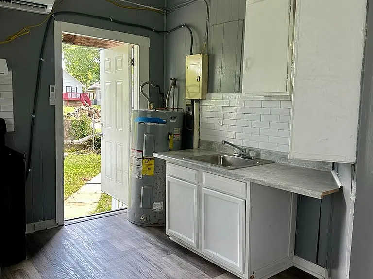 1337 Alabama Ave SW — Photo 6