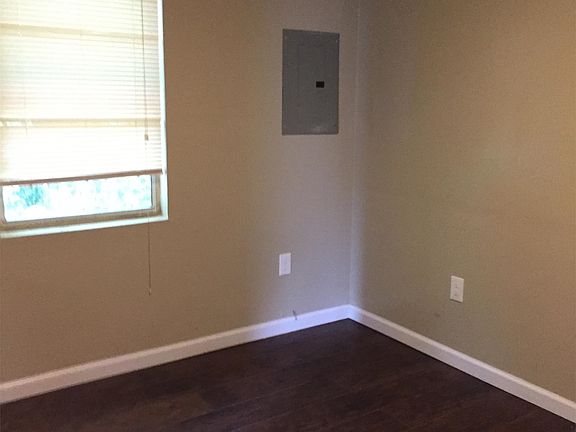 5th image of 608 Lester Rd #11296536
