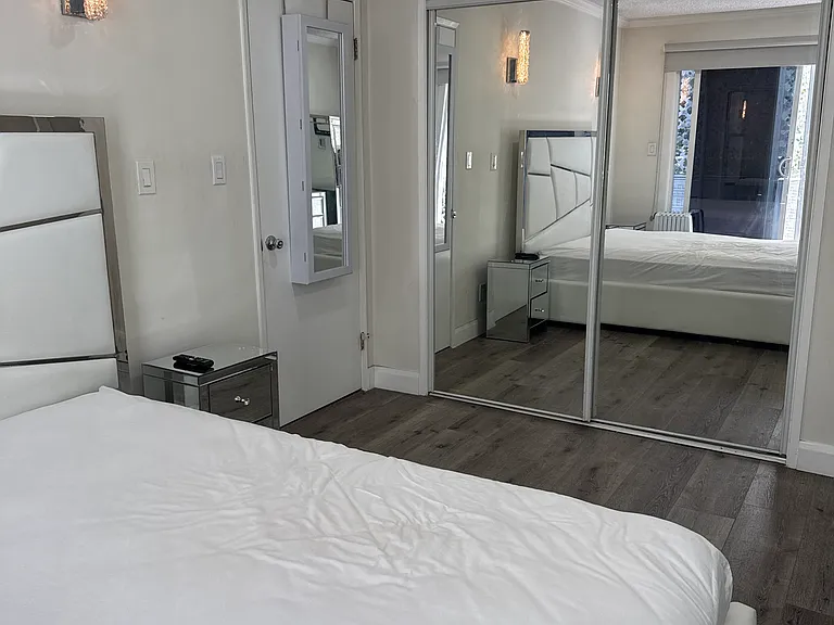 248 S Doheny Dr #1 — Photo 7