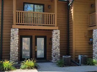 2643 N State Rt 178 Hwy #Q-3, Utica, IL 61373