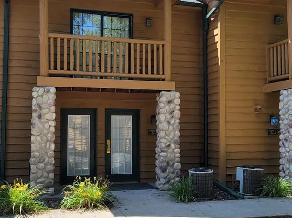 2643 N State Rt 178 Hwy #Q-3, Utica, IL 61373