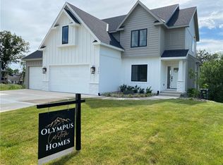 2304 Larkspur Ln, Kearney, MO 64060