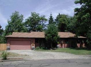 1933 SW 13th Ct, Gresham, OR 97080