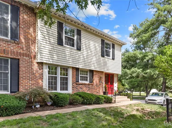13336 Bragstadt Dr, Saint Louis, MO 63141