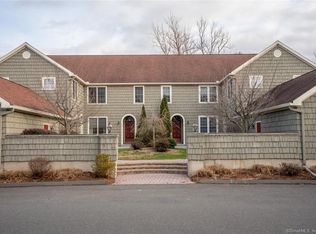 20 Harwich Ln UNIT 20, West Hartford, CT 06117