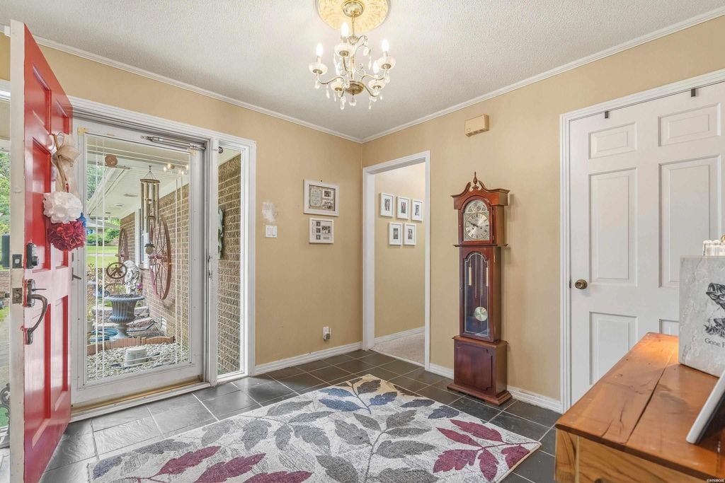 611 Ridgeview St, Hot Springs, AR - View 4