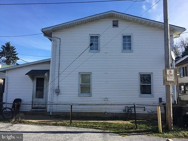 2nd image of 643 Union St #645