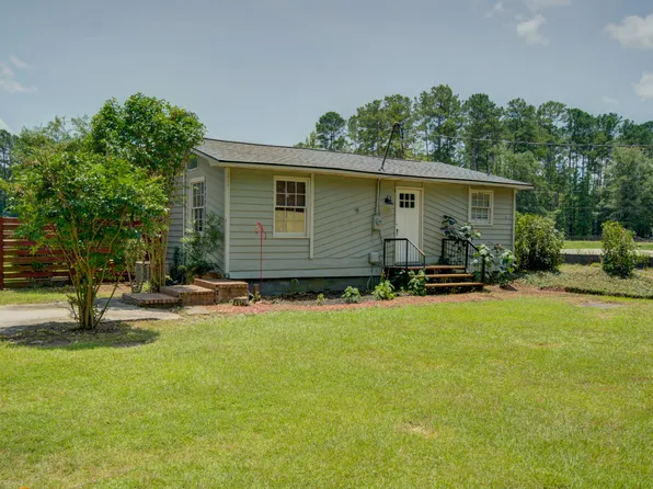 243 Lazy Acres Loop, Summerville, SC 29483