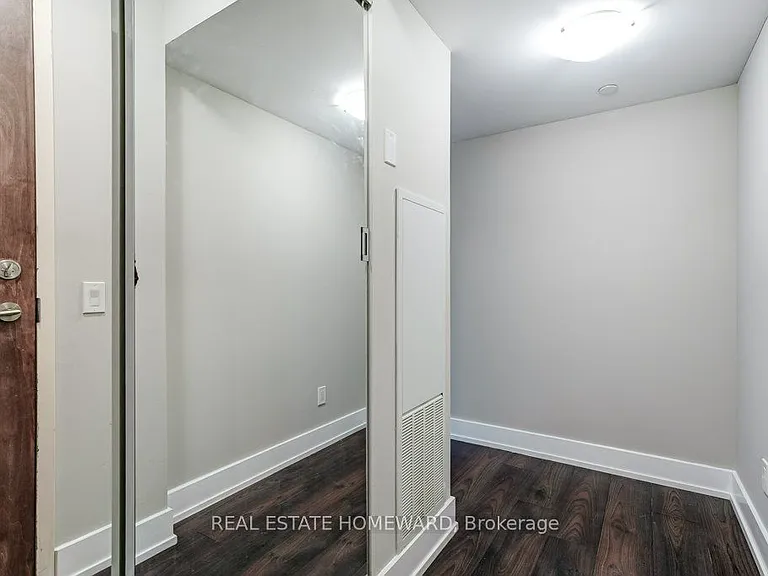 1215 Bayly St #501 — Photo 12