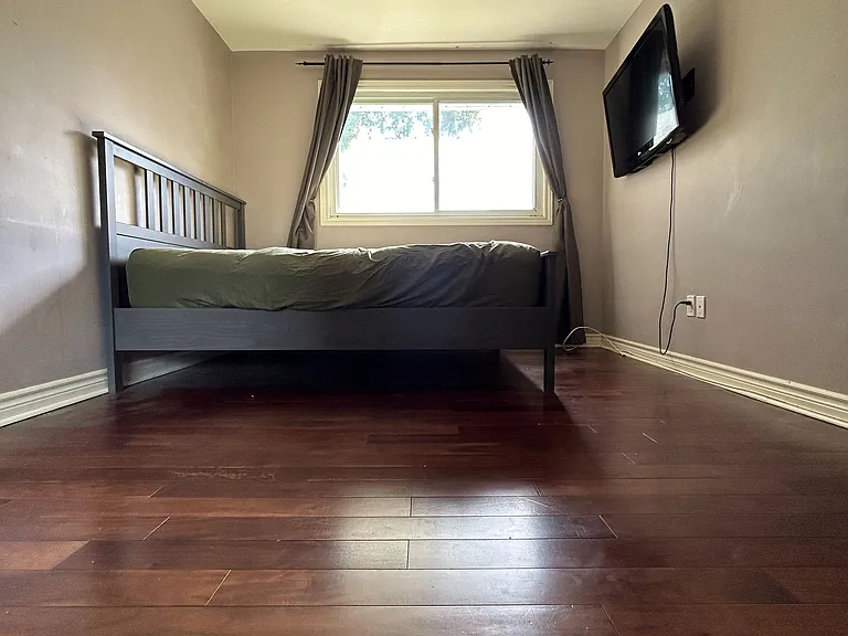 23 Pineway Blvd #MAIN FLOOR — Photo 18