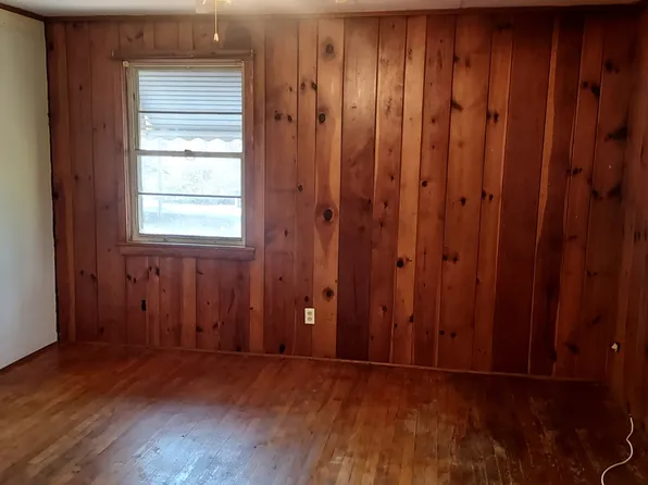 (undisclosed Address), Morganton, NC 28655