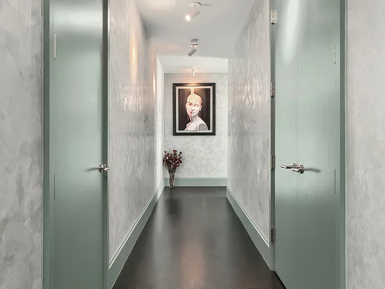 217 W 57th St #33F — Photo 12
