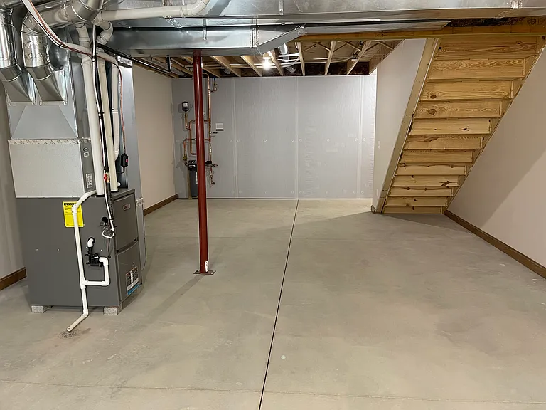 2906 Lena Ct — Photo 16