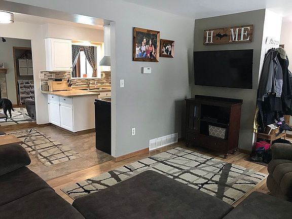 5th image of 1565 N Westwood Cir