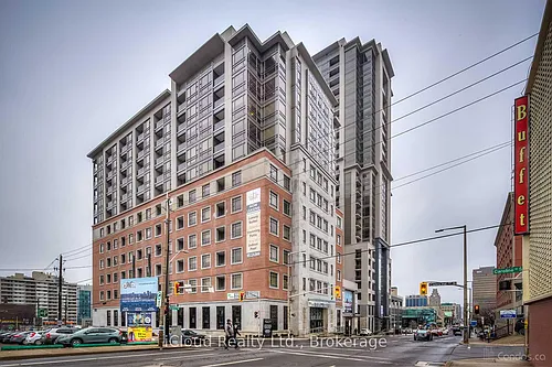 150 Main St W Photo 1