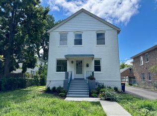 844 Deerfield Rd #2, Highland Park, IL 60035