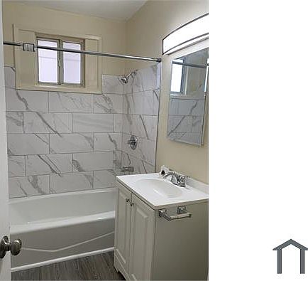 4th image of 1326 W 103rd St