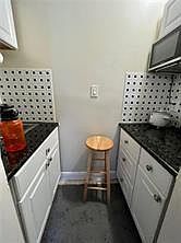 5th image of 631 Tamiami Canal Rd