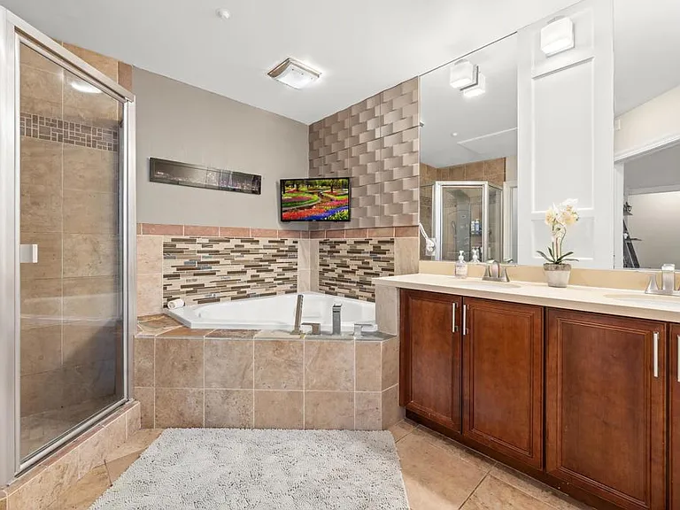 3972 Albatross St #202 — Photo 19