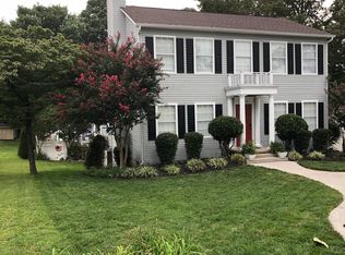 4942 Oakview Rd, Knoxville, TN 37918