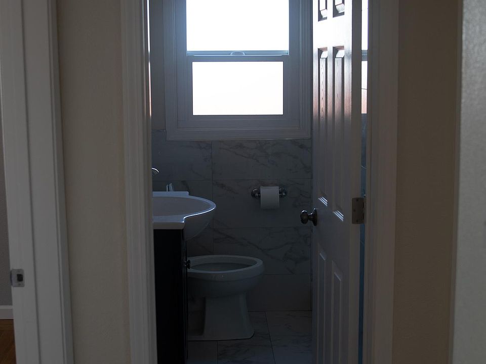 1st image of 5515 Central Ave
