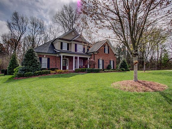 2nd image of 5072 Timberline Ln