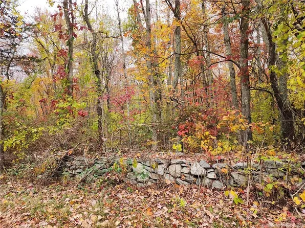 L4-12 Reilly Road, Hampton, CT 06427
