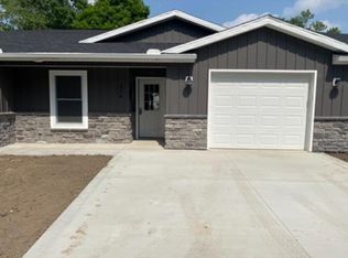216 W High St, Mount Gilead, OH 43338