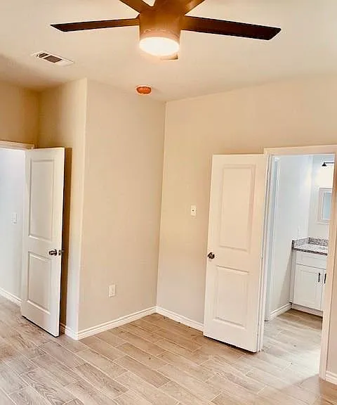 11907 Nelwood St — Photo 16