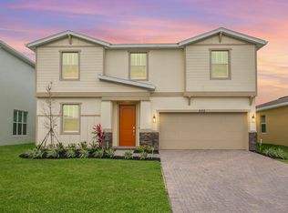 692 Veridian Cir NW, Palm Bay, FL 32907