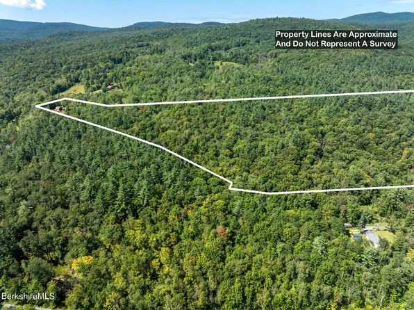 276 Sumner Rd, Stamford, VT 05352