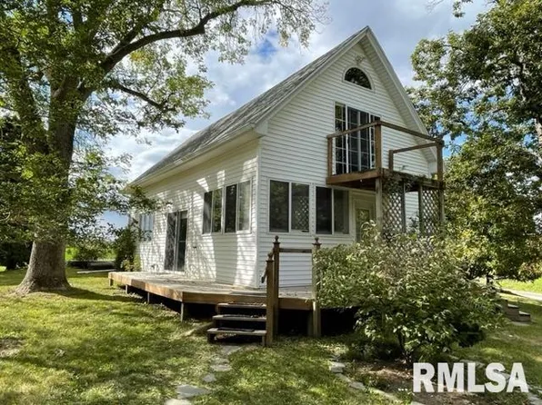 9025 N 900th Rd, Macomb, IL 61455