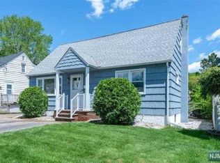 8 Evergreen Ave, Haskell, NJ 07420