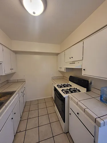 8401 Marquette Ave NE Photo 1
