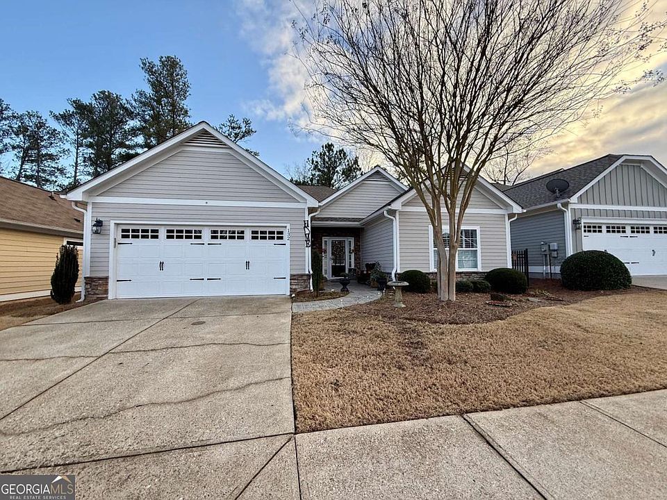 1st image of 132 Abbey Cir