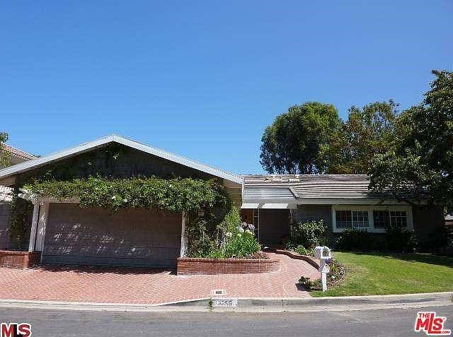 1st image of 13255 Ponderosa Dr