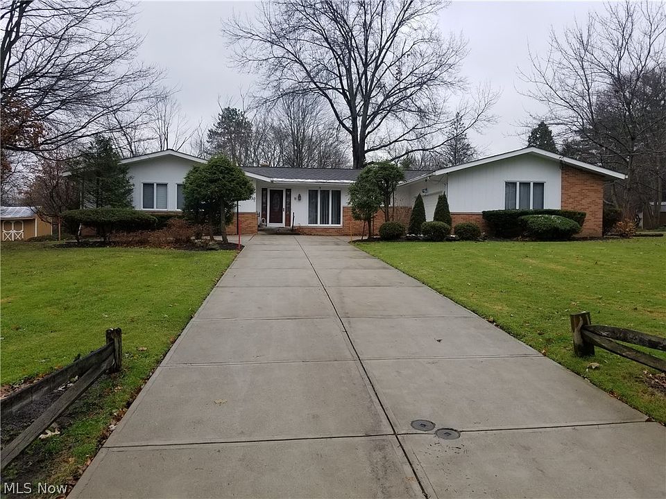 1st image of 6730 Sandalwood Dr
