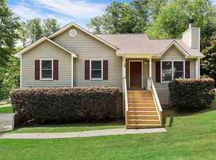 20 Graystone Dr, White, GA 30184