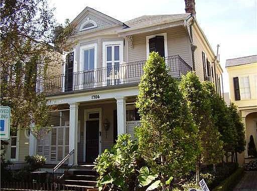 1st image of 1706 Valmont St