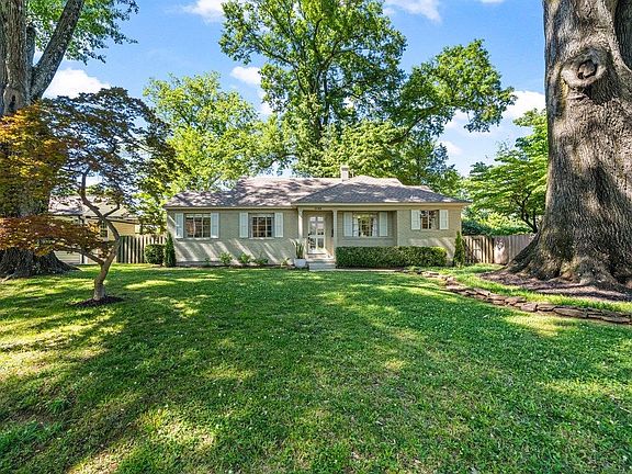 2nd image of 3788 Mimosa Ave