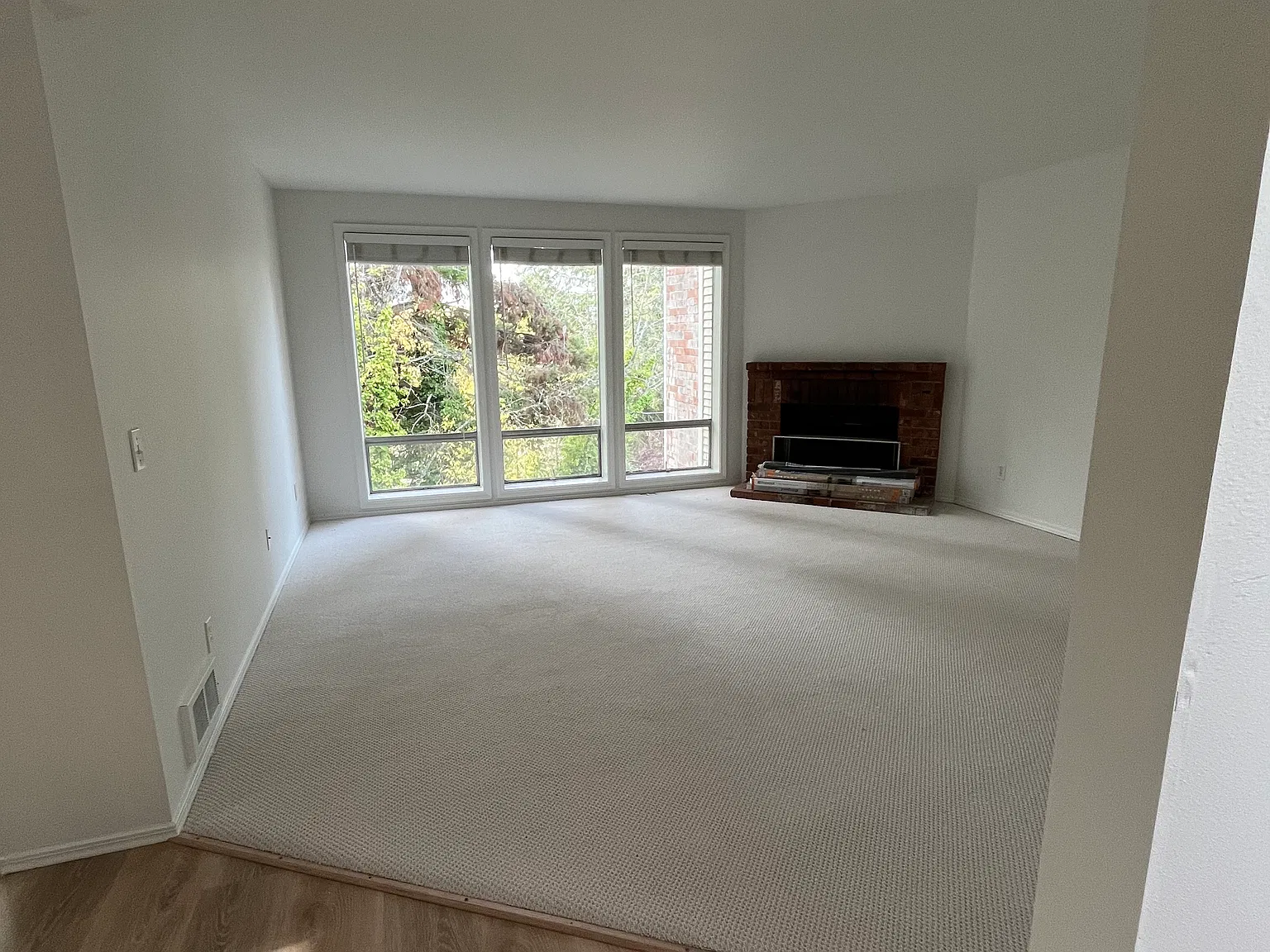 1140 5th Avenue S — Photo 1