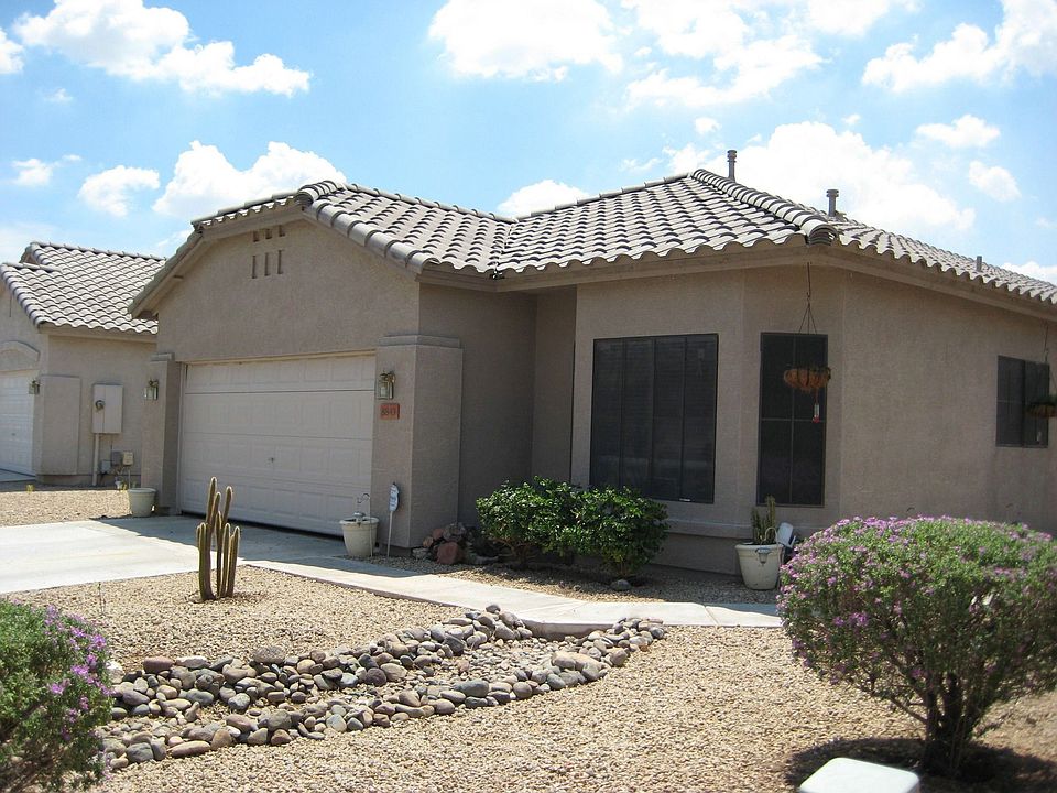 1st image of 8843 W Paradise Dr
