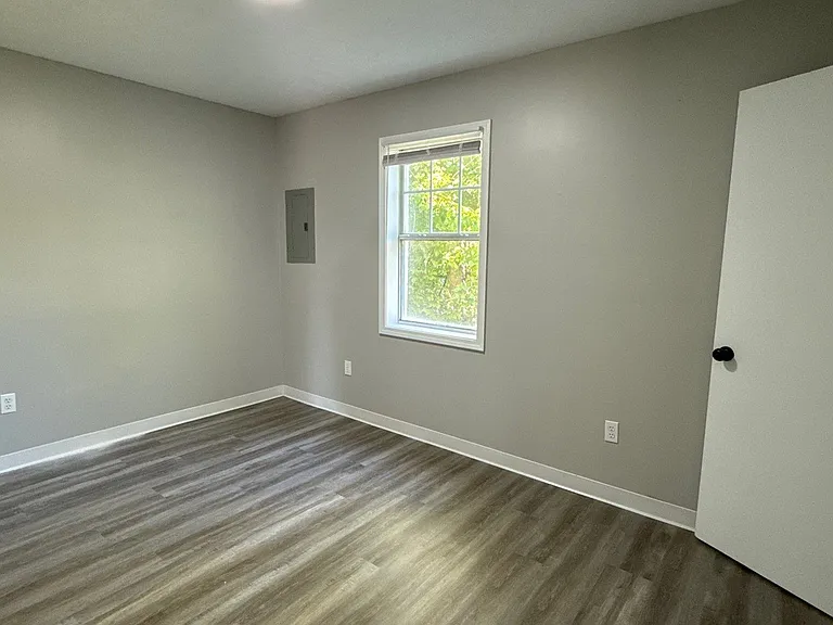 1258 Fairground Rd — Photo 4