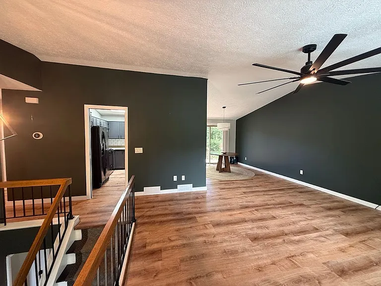 5405 Cherokee Ave NW — Photo 3