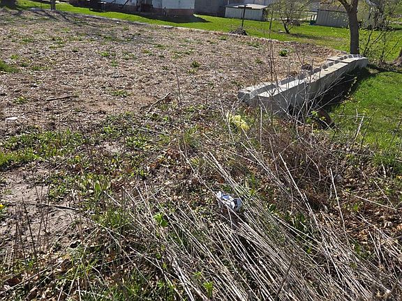 3rd image of 114 S 20th St