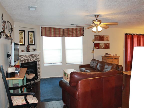 Living Room w/bamboo floors