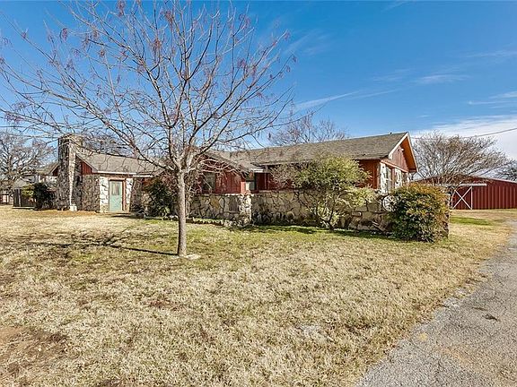 2nd image of 160 Trailwood Dr