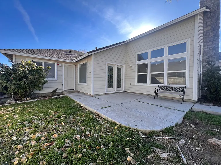 588 Wedge Ln — Photo 30