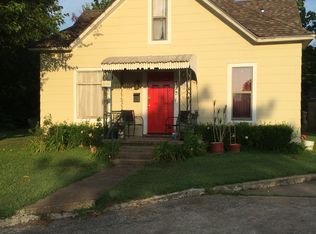 717 Lynn Ave, Pawhuska, OK 74056