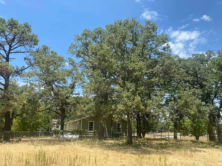 2397 S US Highway 287 — Photo 10